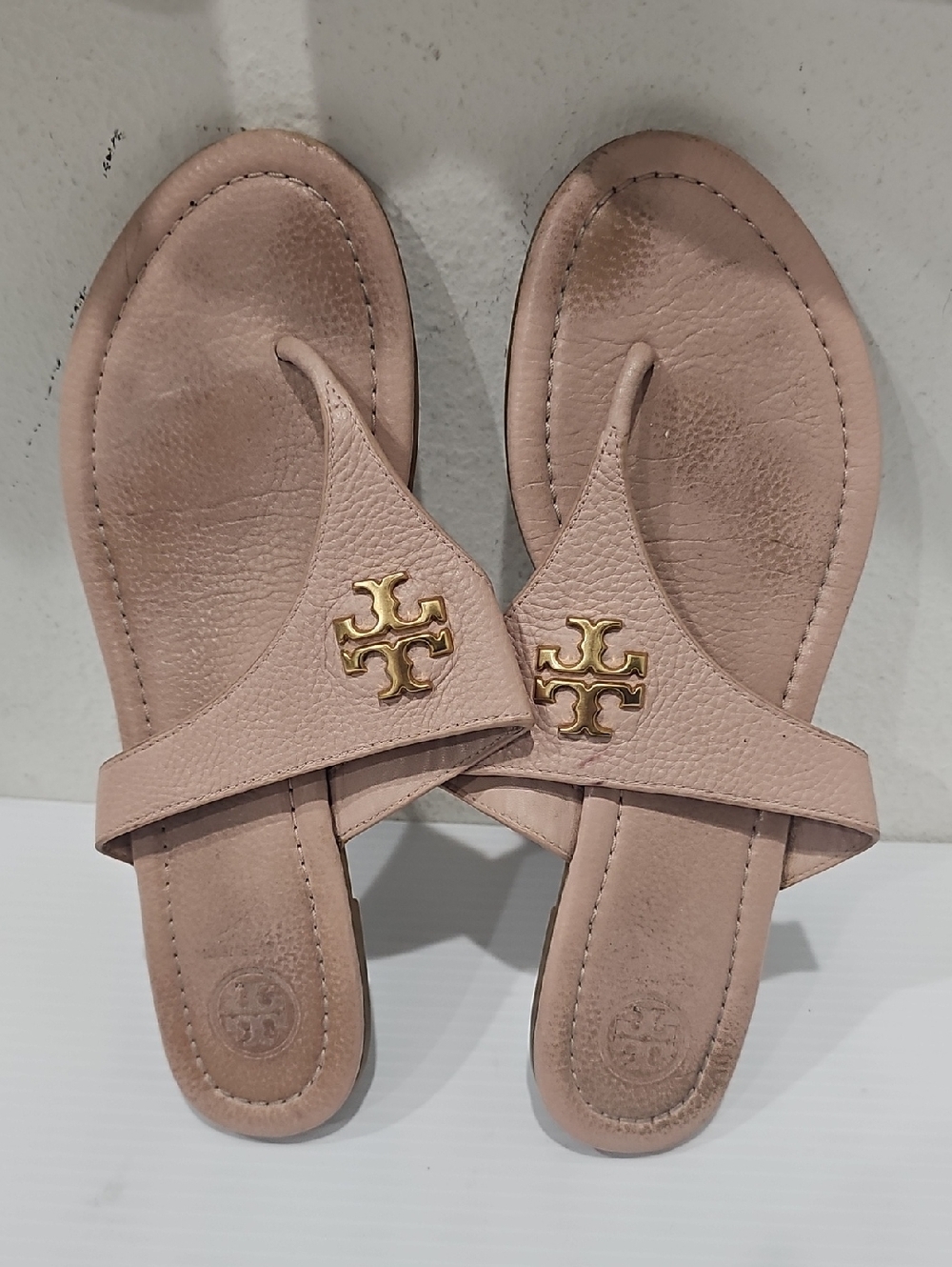 Tory Burch Jolie Flat Thong Sandals Tumbled Size 86 - Picture 10 of 11